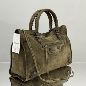 Alternative view of Balenciaga Men’s Le City Bag Large In Khaki 808388