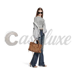 Alternative view of Balenciaga Women’s Le City Bag Medium in Camel 823058